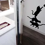 Casa Degli Artisti *